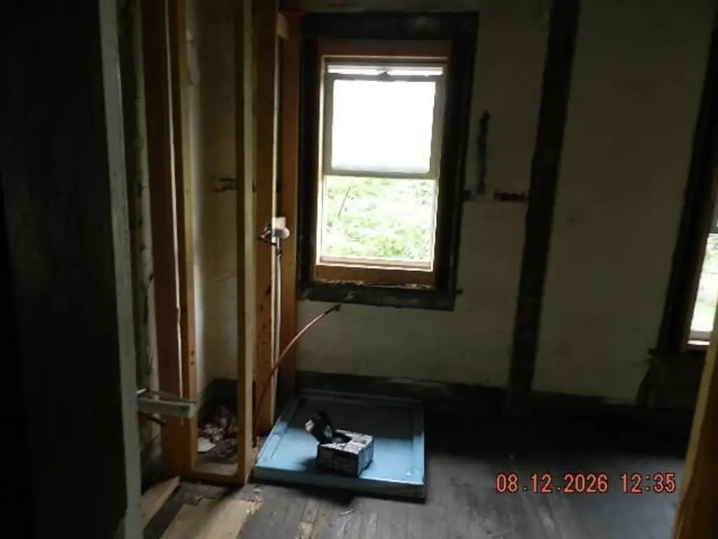 Picture 10