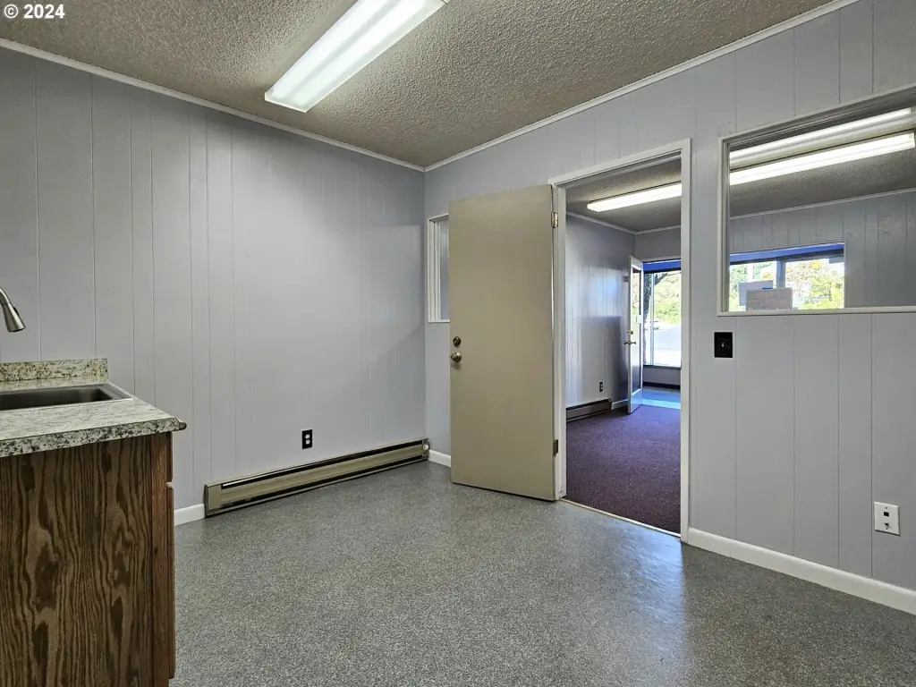 Picture 7