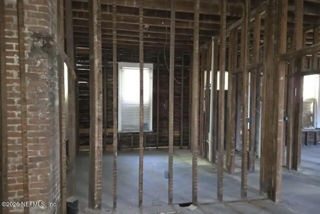 Picture 2
