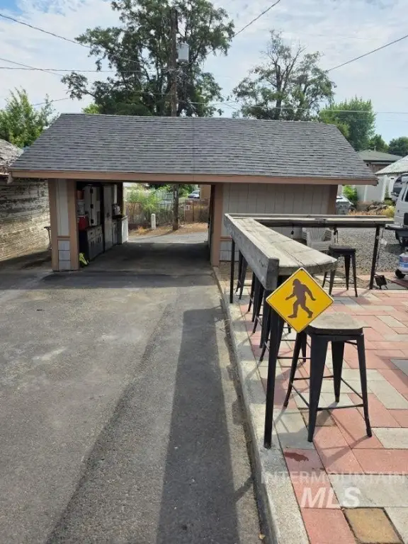 Picture 21