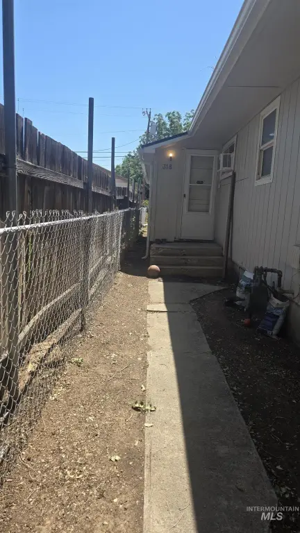 Picture 18