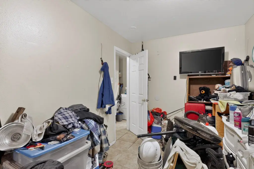 Picture 28