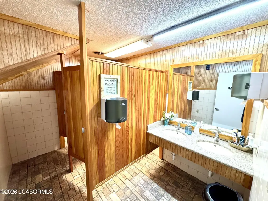 Picture 18