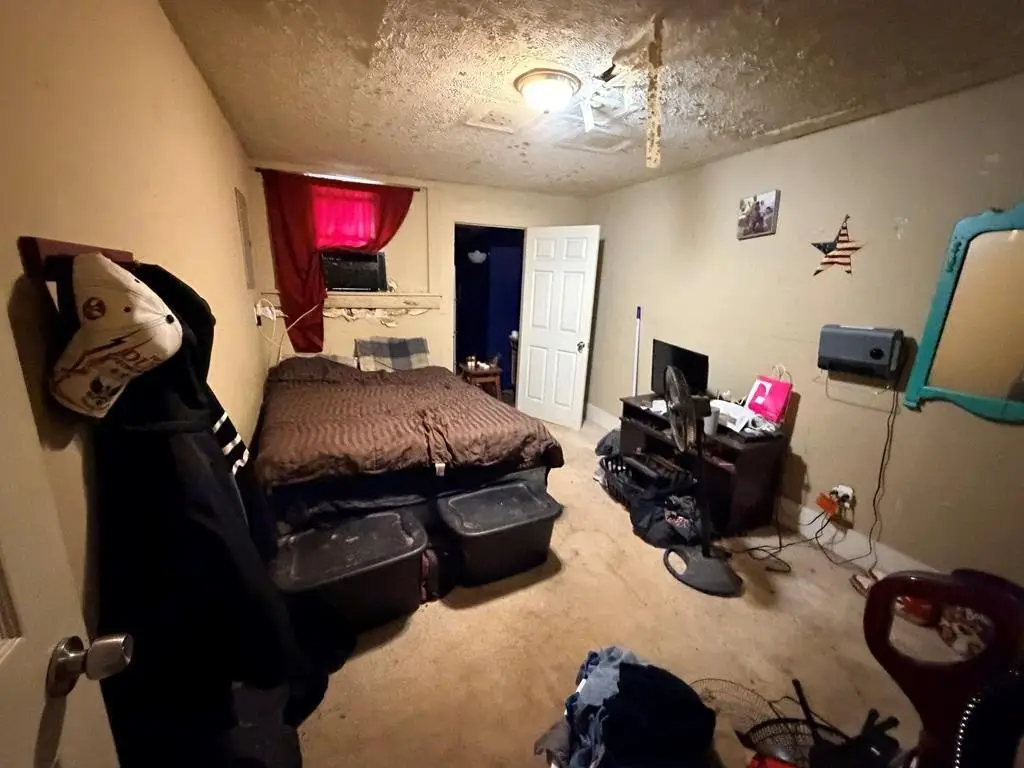 Picture 9