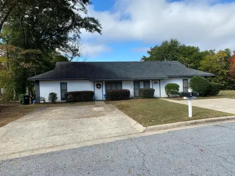 Columbus Duplex Near Hughston Campus