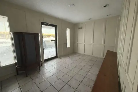 West Plains Office For Sale