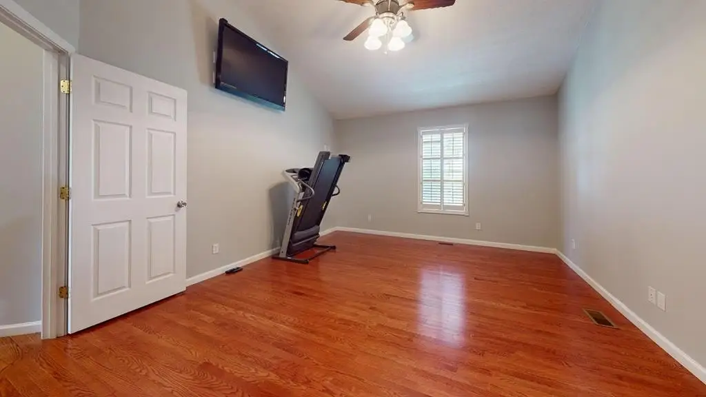 Picture 18