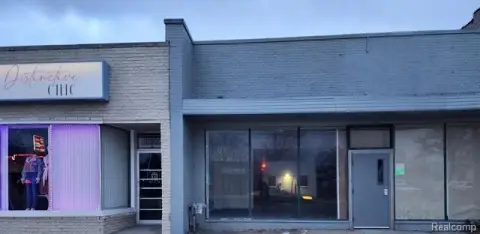 Eastpointe Retail Space For Rent