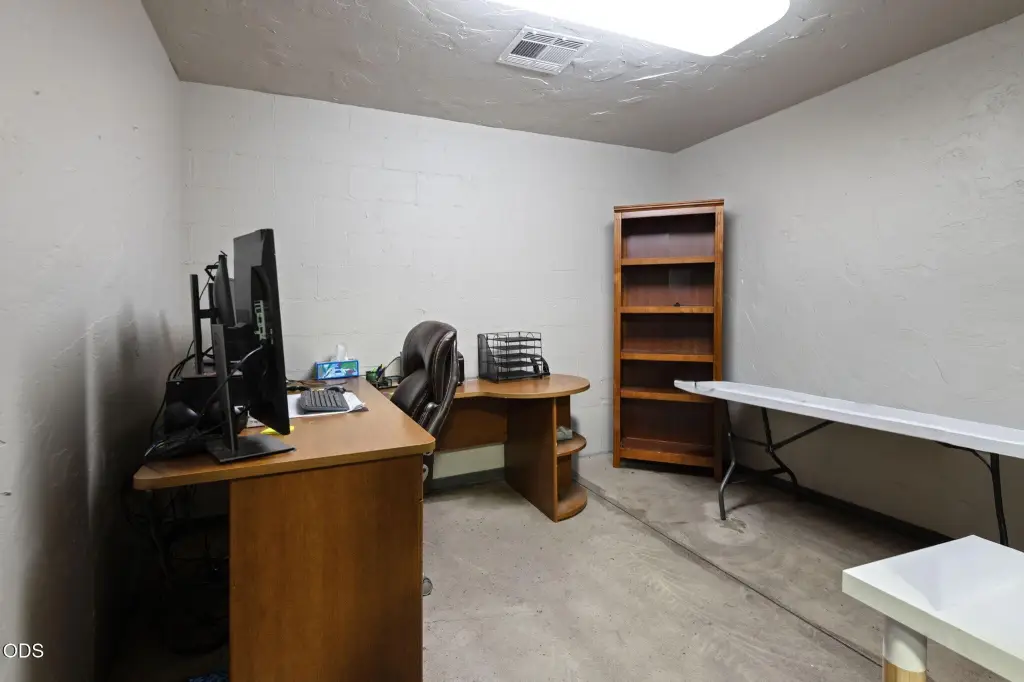 Picture 27