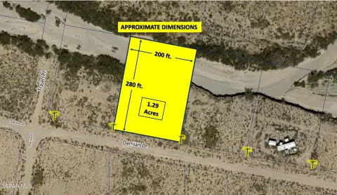 Land in Hueco Mountains