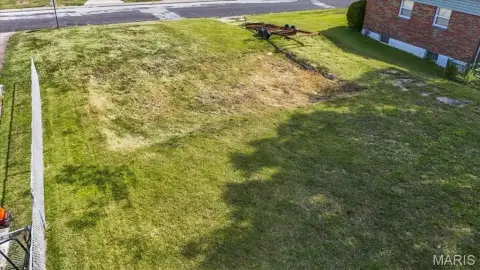 Residential Land in St Louis