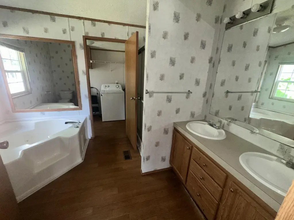Picture 30