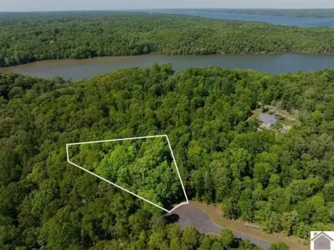 Wooded Cul-de-Sac Homesite Land