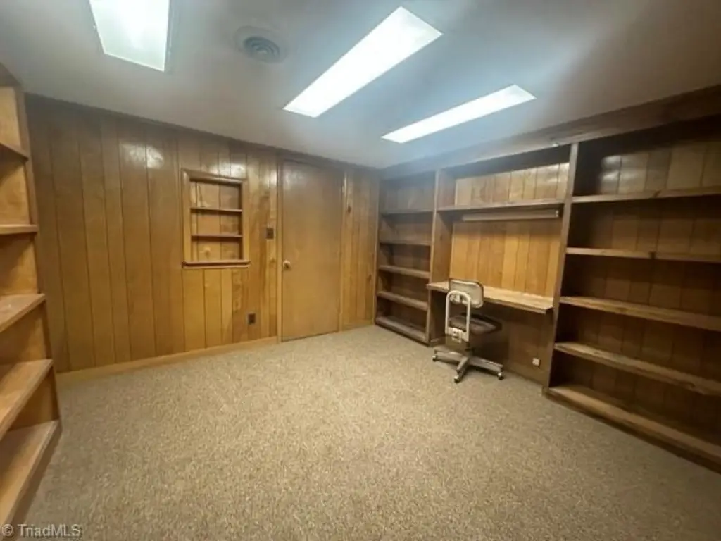 Picture 33