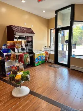 Storefront Space with Storage