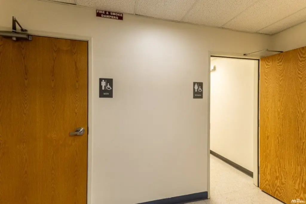 Picture 36