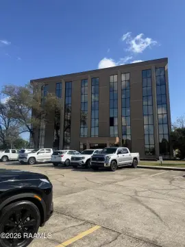 COMMERCIAL - Lafayette, LA