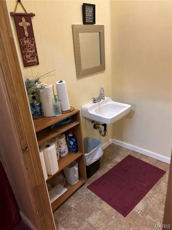Picture 5