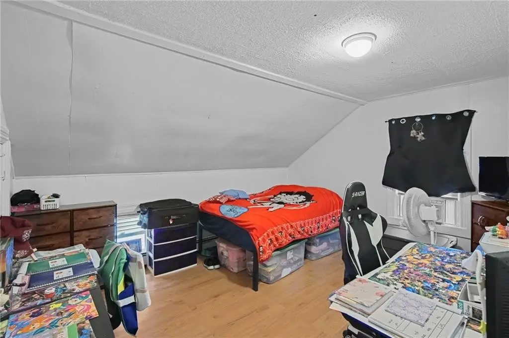 Picture 18