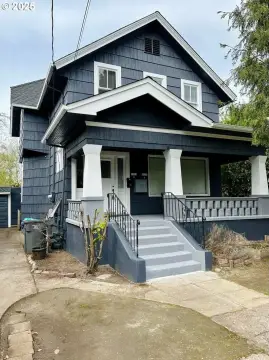 Rose City Park Triplex Opportunity