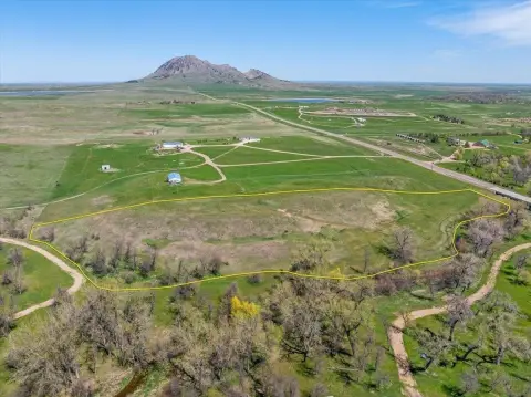 9+ Acre Lot Near Sturgis