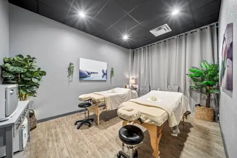 Established Spa in Prime Location