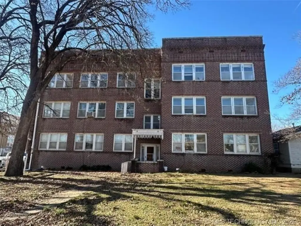 320 S Morton Ave, Okmulgee, OK 74447