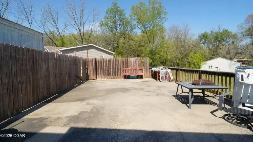 Picture 19