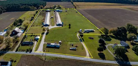 Operational Poultry Farm on 12+ Acres