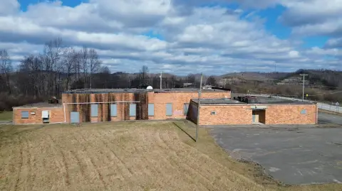 Former School on 6 Acres