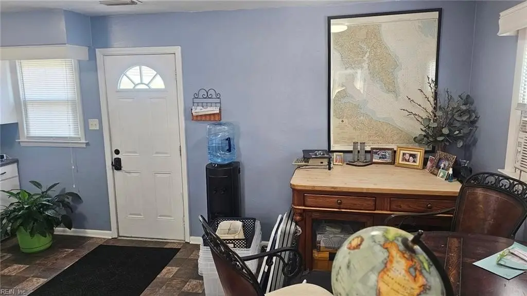 Picture 3