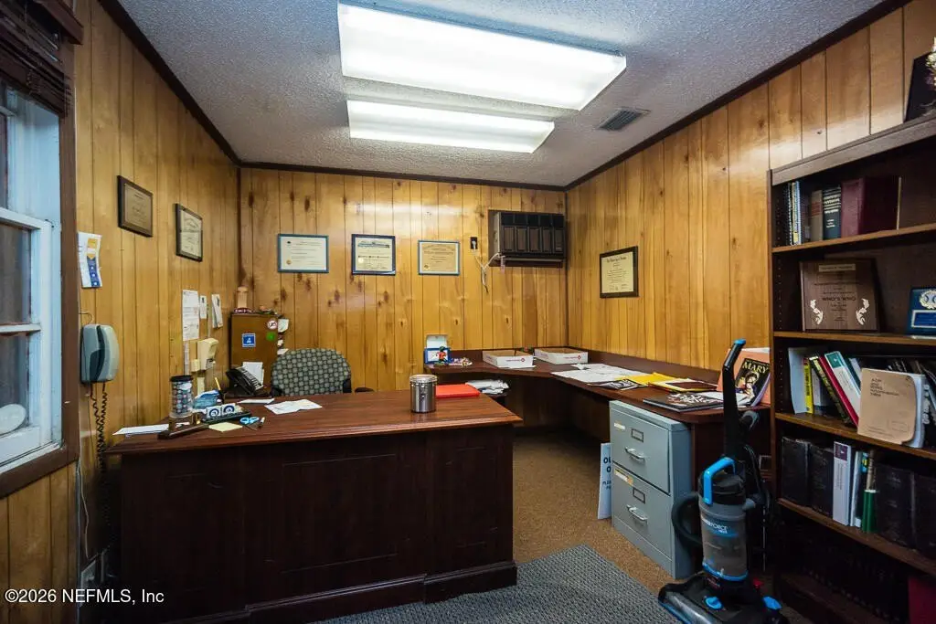 Picture 11