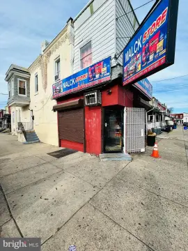 Mixed-Use Property in Philadelphia