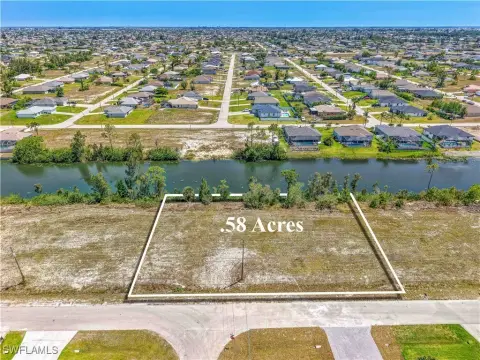 Waterfront Land in Cape Coral