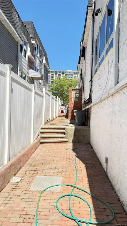Picture 16