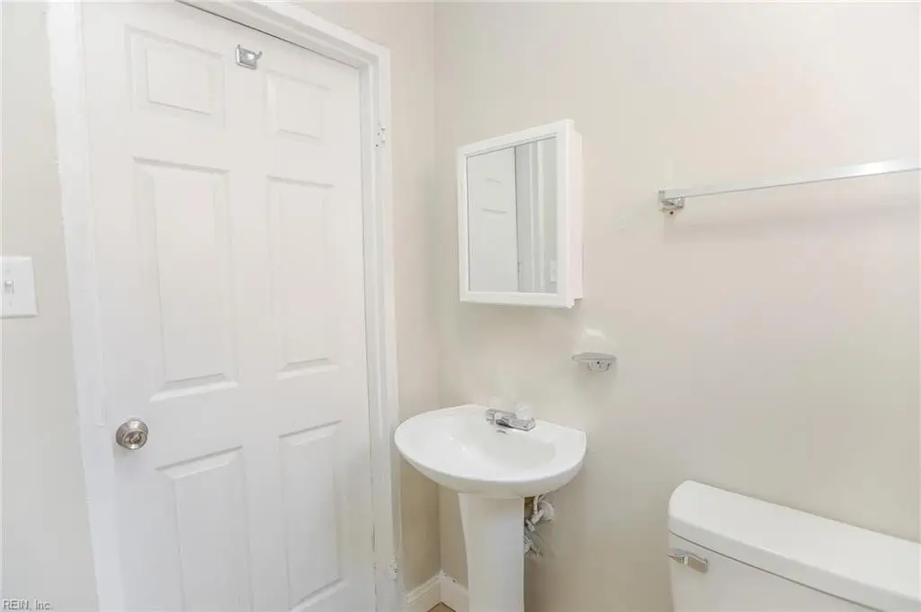 Picture 19