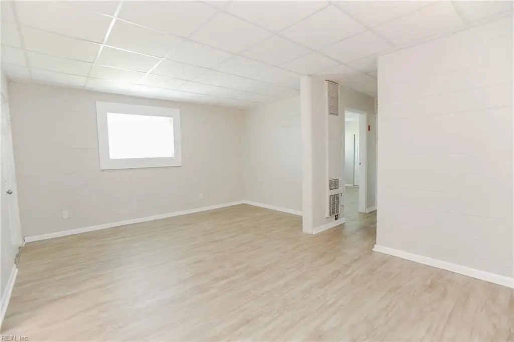 Picture 30
