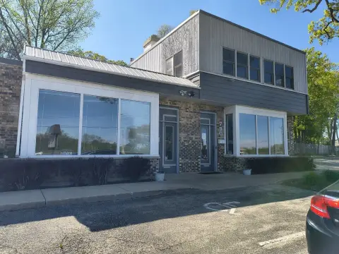 Grayslake Office Suites For Rent