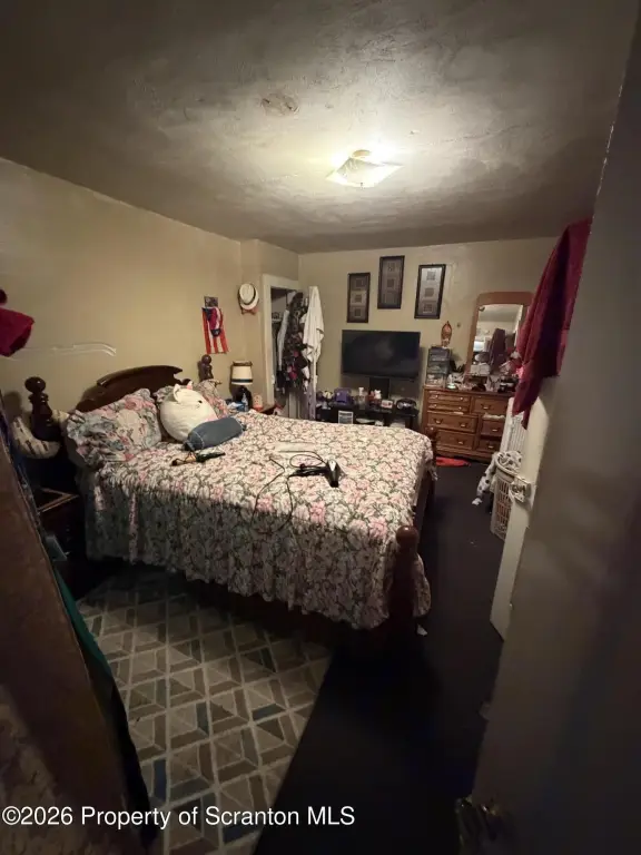 Picture 5