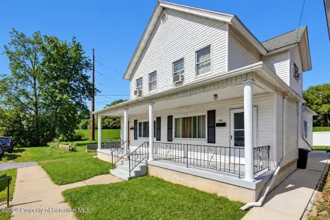 Side-by-Side Duplex with Private Entrances