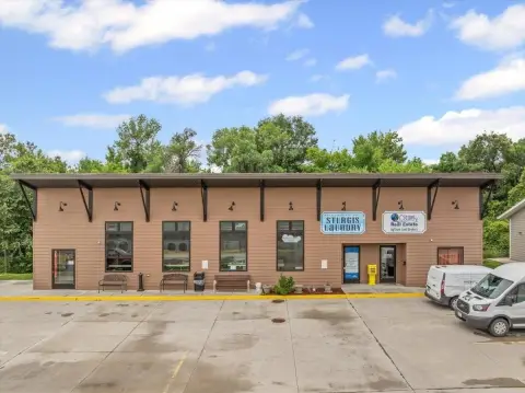 Established Laundry Business on Large Lot