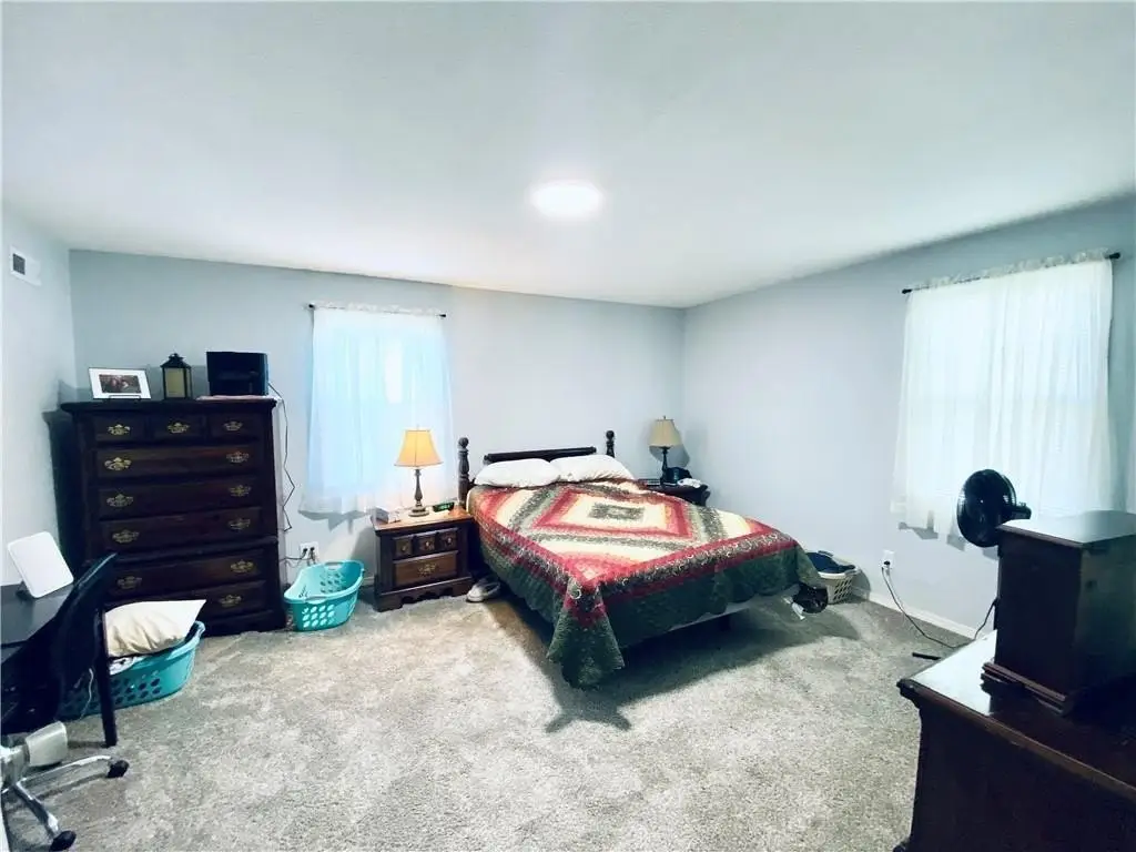 Picture 30