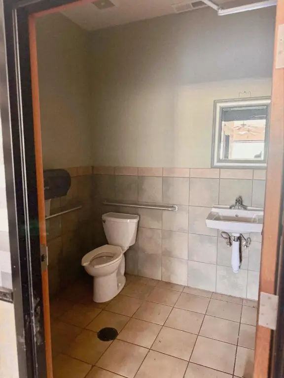 Picture 16