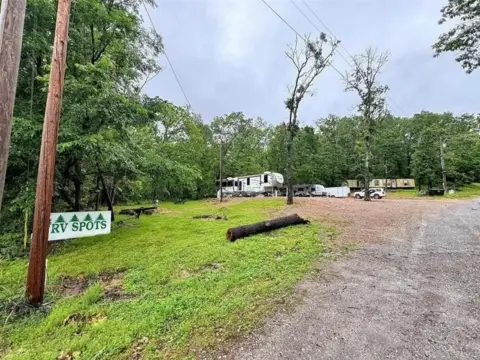 RV Park Near Lake Tenkiller