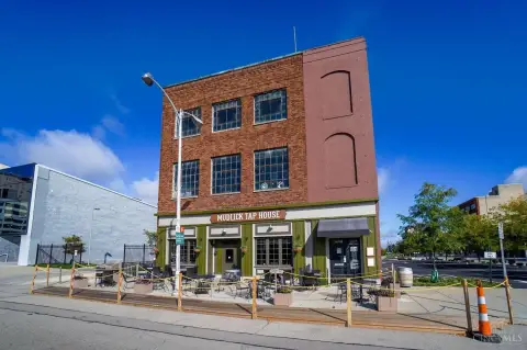Freestanding Restaurant and Event Space