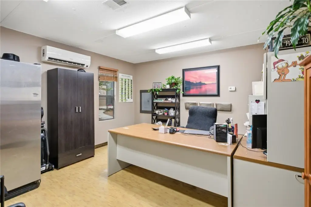 Picture 10