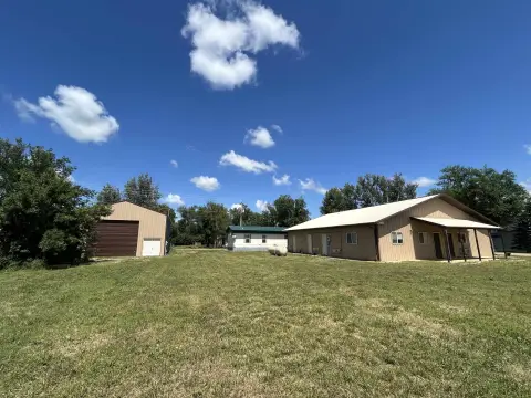 Vale, SD Mixed-Use Property