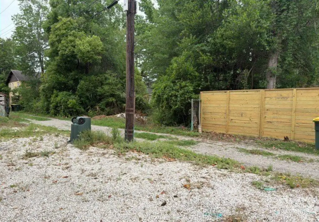 Picture 4