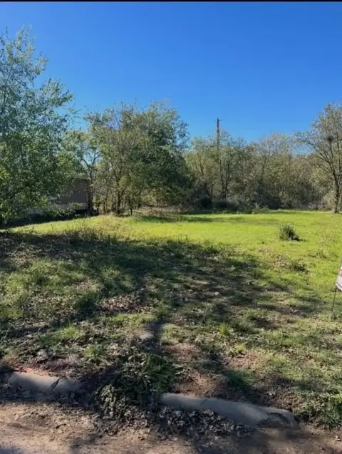 Residential Land in Olney, Texas
