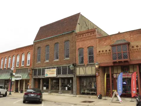 Downtown Morris Retail Opportunity